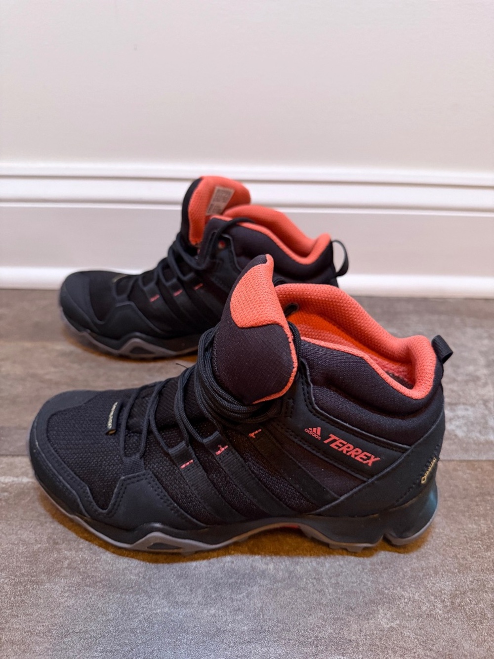 Adidas Women's Terrex Ax3 Mid Gtx Sneakers